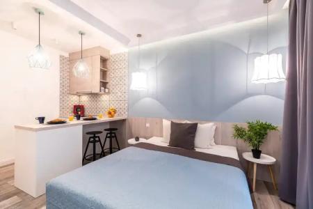 Vagabond Broadway - 2