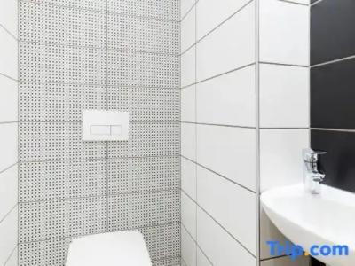 Vagabond Broadway - 155