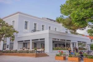 Panellinion Luxury Rooms