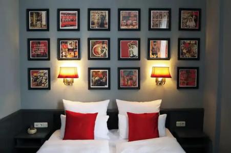 Boutique Krone München - 108