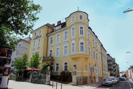 Boutique Krone München - 52