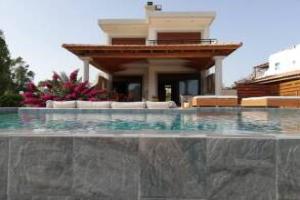 Villa Terra del Nonno with Sea Views & Pool, Gaios