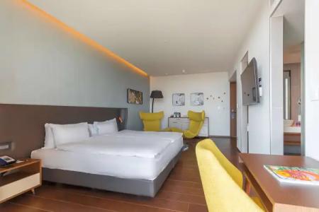 Radisson Blu, Larnaca - 100