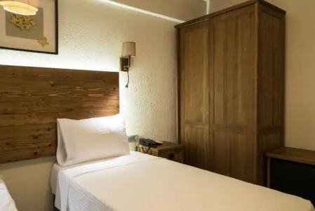 8 Rooms Boutique - 40