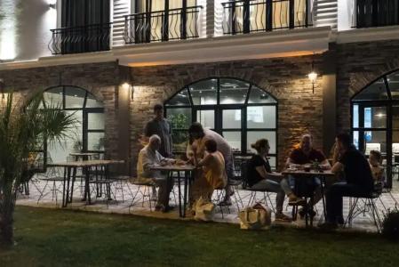 8 Rooms Boutique - 24