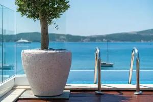 Elysium Apartments, Tivat