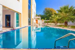 Themis Private Villa, Swimming Pool & Jacuzzi, Ialyssos