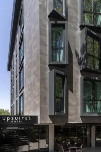 Upsuites - 14