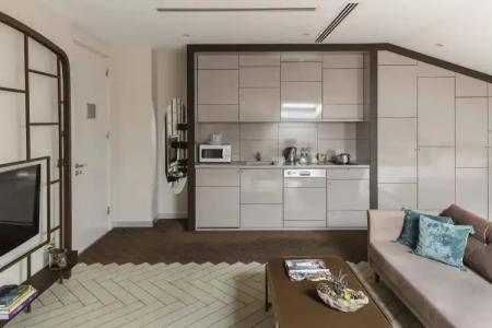 Upsuites - 6