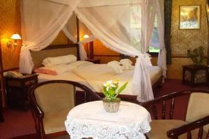 Viang Yonok Hotel, Restaurant, Sports Club, Chiang Saen