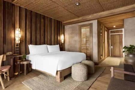 Dinso Resort & Villas Phuket an IHG - 14