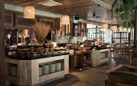 Dinso Resort & Villas Phuket an IHG - 13