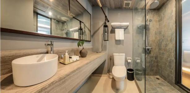 Dinso Resort & Villas Phuket an IHG - 12