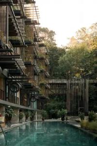 Dinso Resort & Villas Phuket an IHG - 5