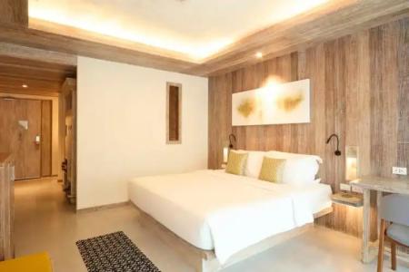 Dinso Resort & Villas Phuket an IHG - 42