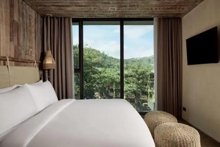 Dinso Resort & Villas Phuket an IHG - 41