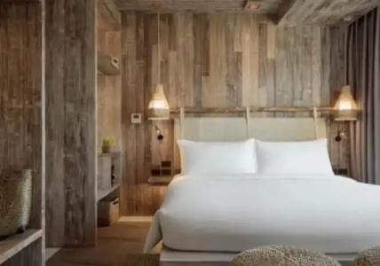 Dinso Resort & Villas Phuket an IHG - 59