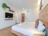 Suite with garden view