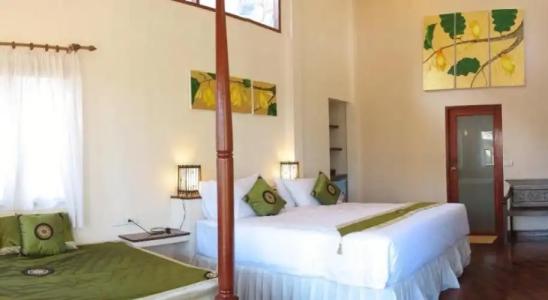 Khanom Hill Resort - 4