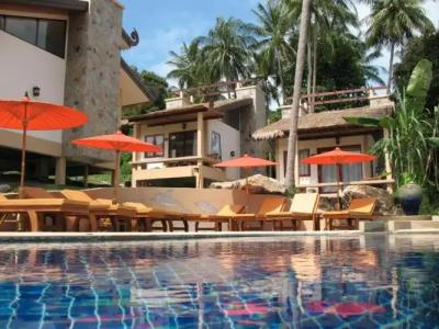 Khanom Hill Resort - 9