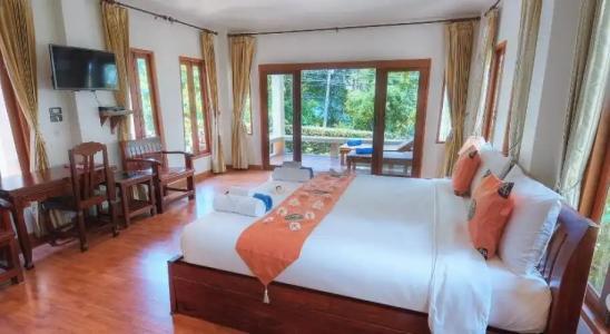 Khanom Hill Resort - 1