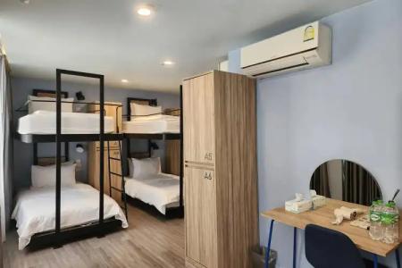 Simply Sleep Hostel - 41