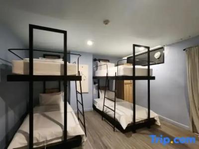 Simply Sleep Hostel - 98