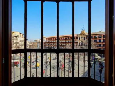 Boutique Adolfo - 16