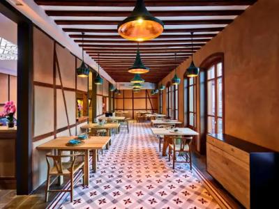 Boutique Adolfo - 22