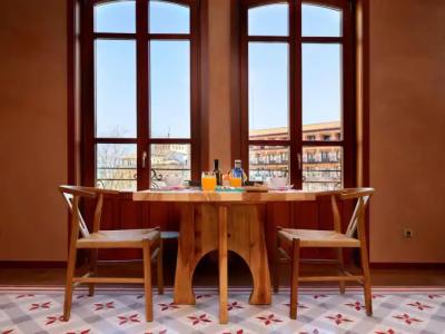 Boutique Adolfo - 20