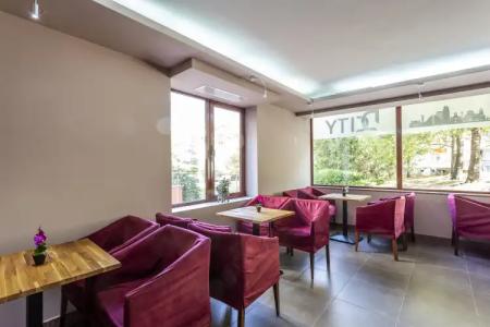 CityHome Aparthotel - 8