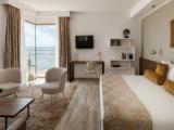 Sunny’s Double Suite with sea view