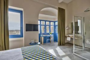 The British Suites, Valetta
