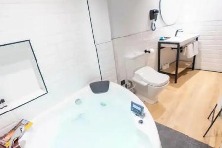 Boutique Puerta de las Granadas - 84