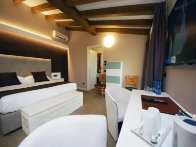 Clarin 14 by Dori - 2