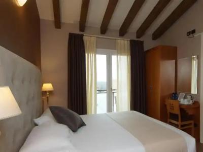 Clarin 14 by Dori - 23