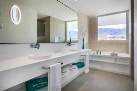 Royal Hideaway Corales Suites - 156