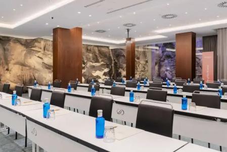 Royal Hideaway Corales Suites - 22