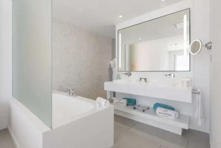 Royal Hideaway Corales Suites - 135