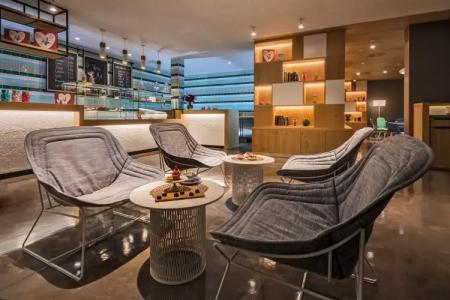 Royal Hideaway Corales Suites - 1