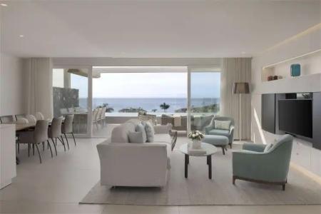 Royal Hideaway Corales Suites - 81