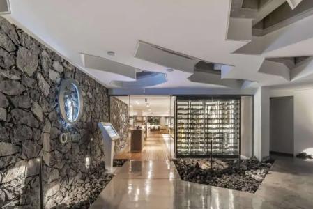 Royal Hideaway Corales Suites - 15