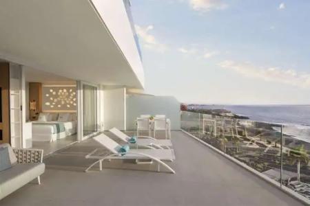 Royal Hideaway Corales Suites - 61