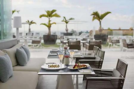 Royal Hideaway Corales Suites - 12