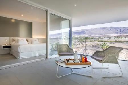 Royal Hideaway Corales Suites - 4