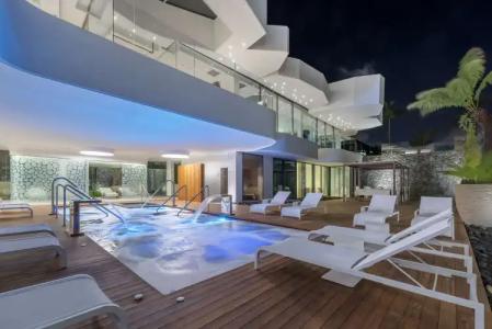 Royal Hideaway Corales Suites - 19