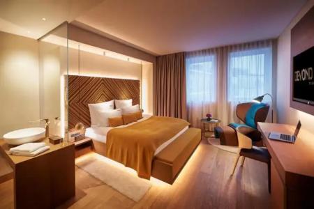 BEYOND by Geisel - Adults only - 6