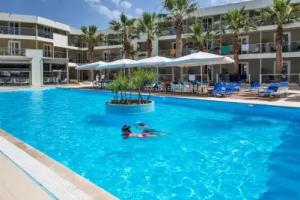White Olive Premium Cameo Mini-hotel, Laganas