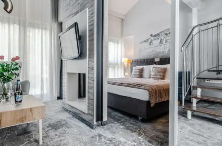 Aquarion Family & Friends - 50