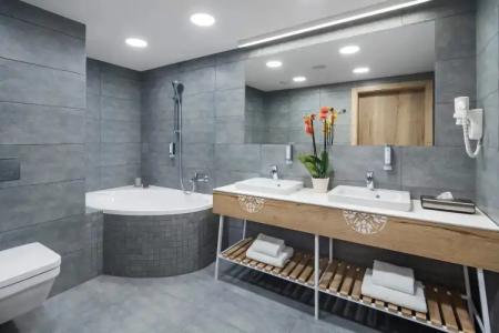 Aquarion Family & Friends - 57